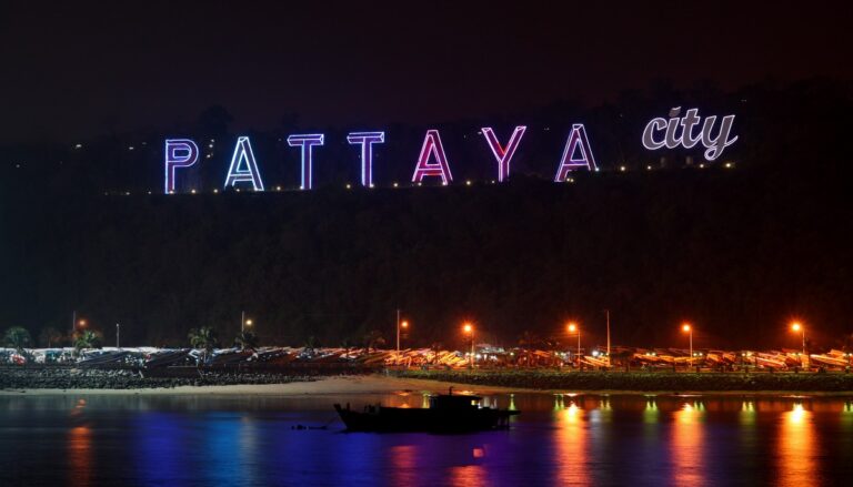 The Amazing Race Pattaya is an unforgettable team-building experience