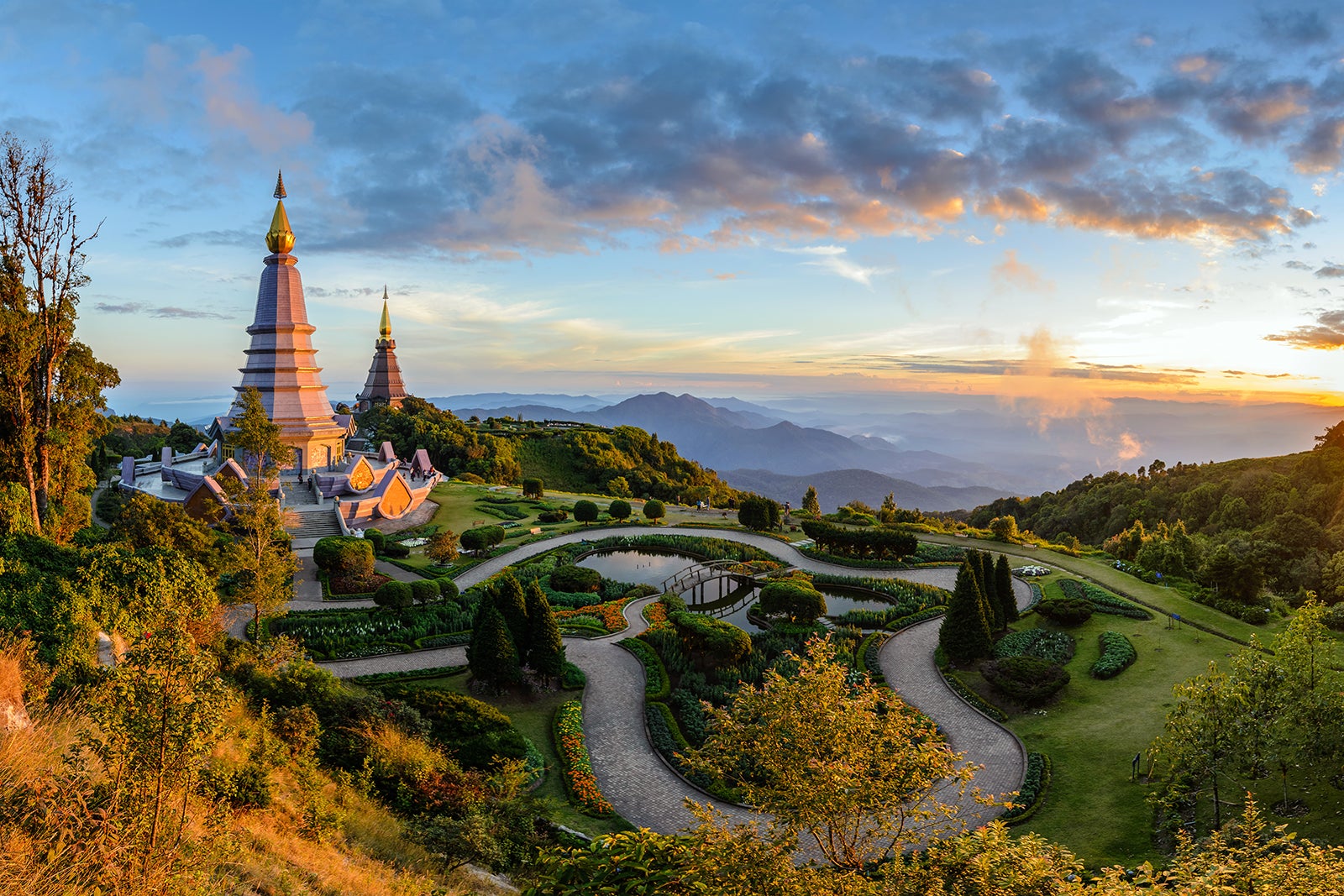 Embark on Team Building Adventures in Northern Thailand's Mountainous City of Chiang Mai