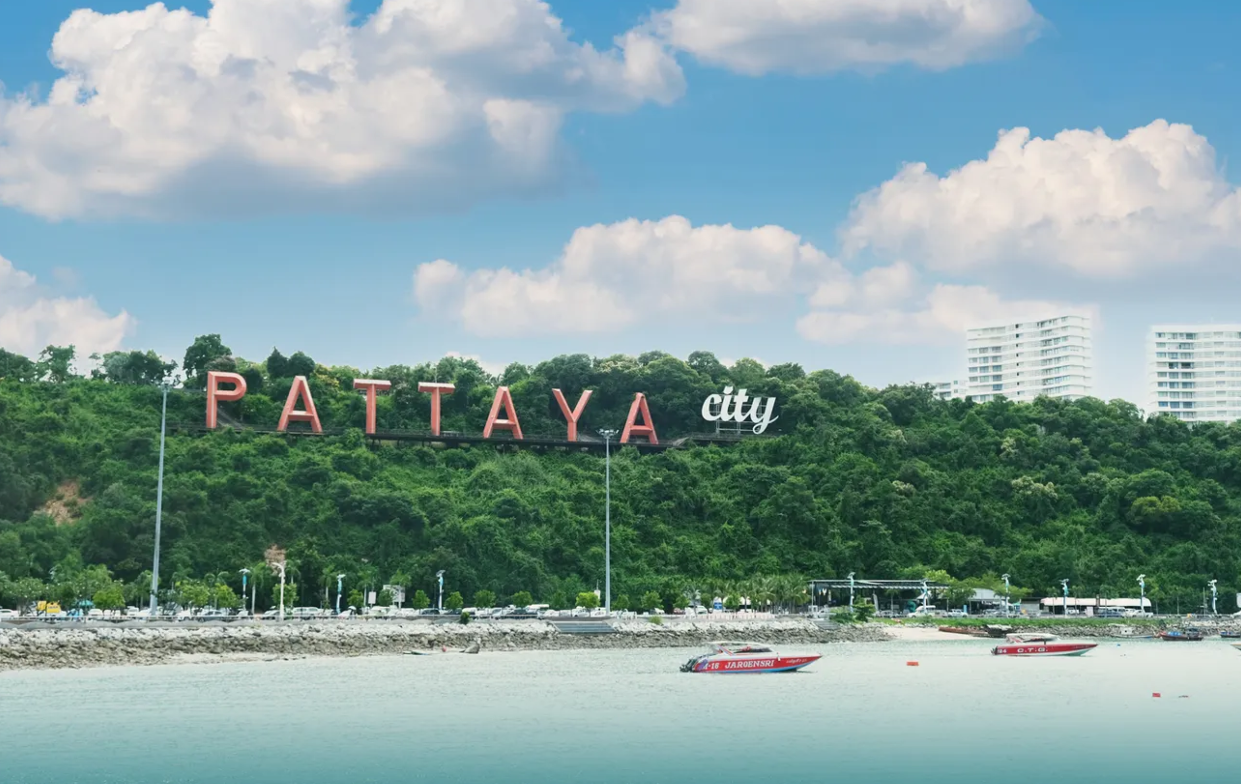 Corporate Travel Management: Destination Pattaya - Making Teams