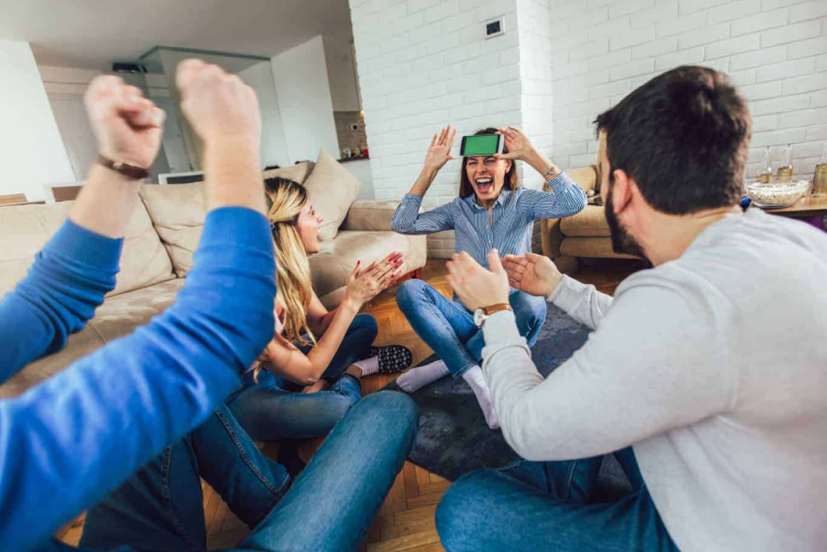 10 Creative Amazing Race Ideas for Team Building Activities - Making Teams 10 Creative Amazing Race Ideas for Team Building Activities - Making Teams