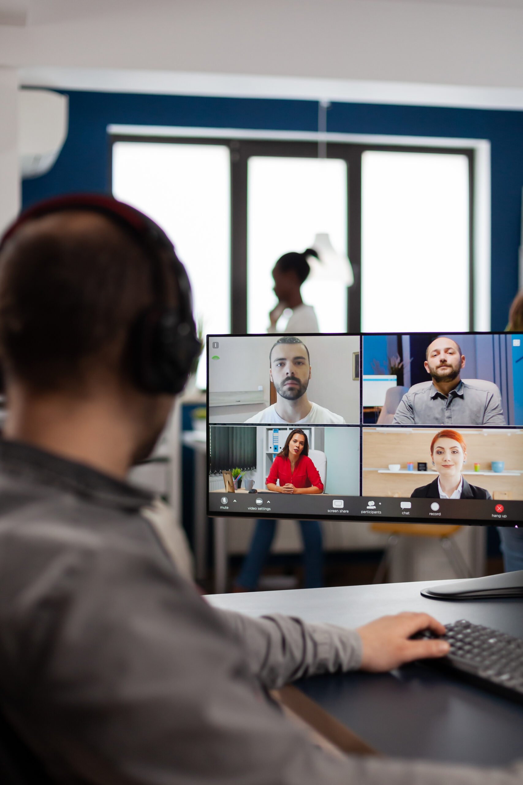 Virtual Team Building Activities: A Comprehensive Guide for Remote Teams - Making Teams Virtual Team Building Activities: A Comprehensive Guide for Remote Teams - Making Teams