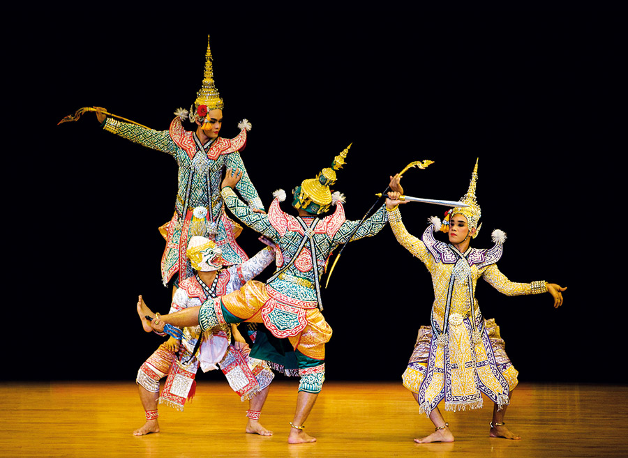 Cultural Team Building in Bangkok – Thai Cooking, Temple Tours & Local Immersion