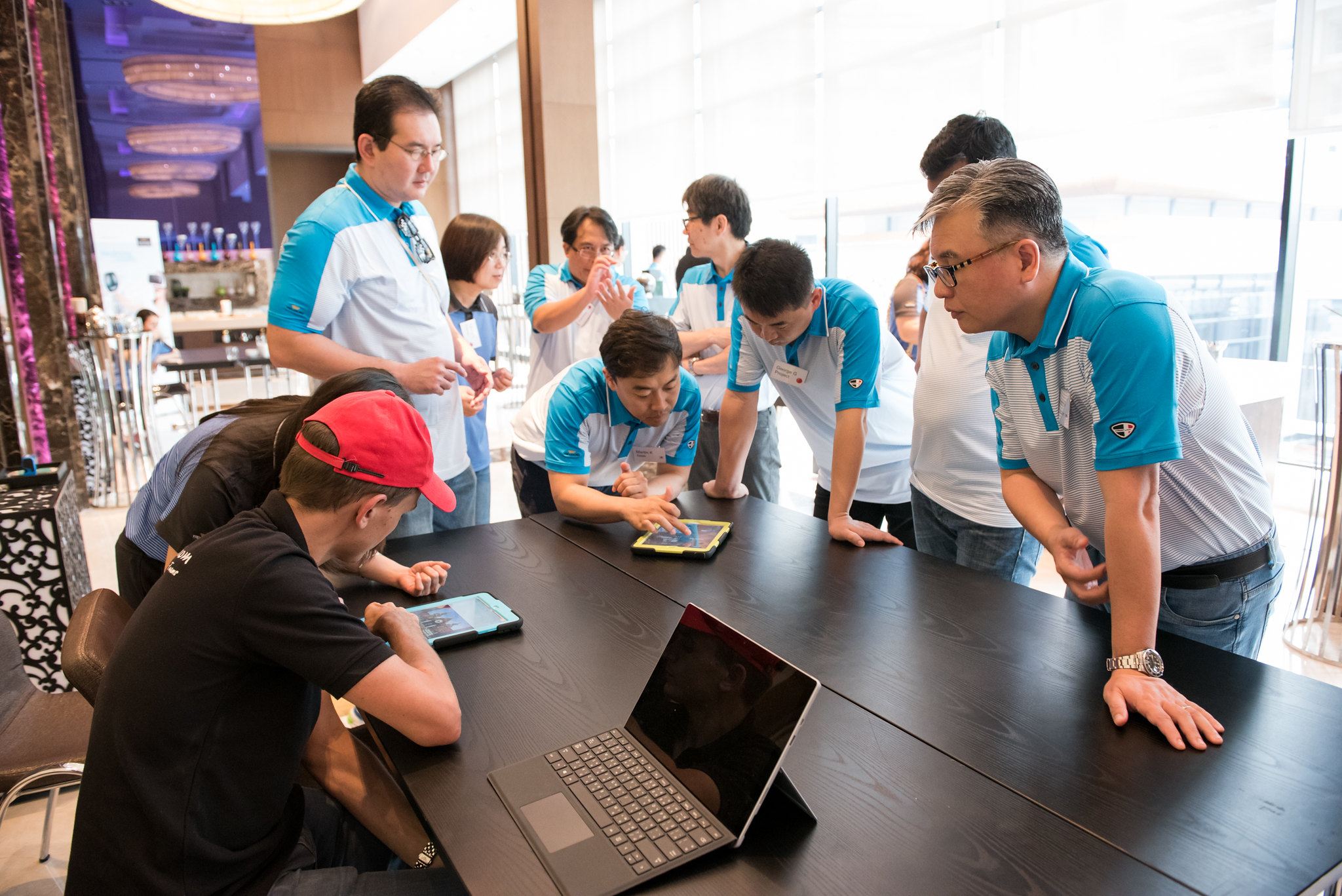 Hybrid Team Building in Bangkok – Virtual & In-Person Collaboration for Remote Teams Hybrid Team Building in Bangkok – Virtual & In-Person Collaboration for Remote Teams