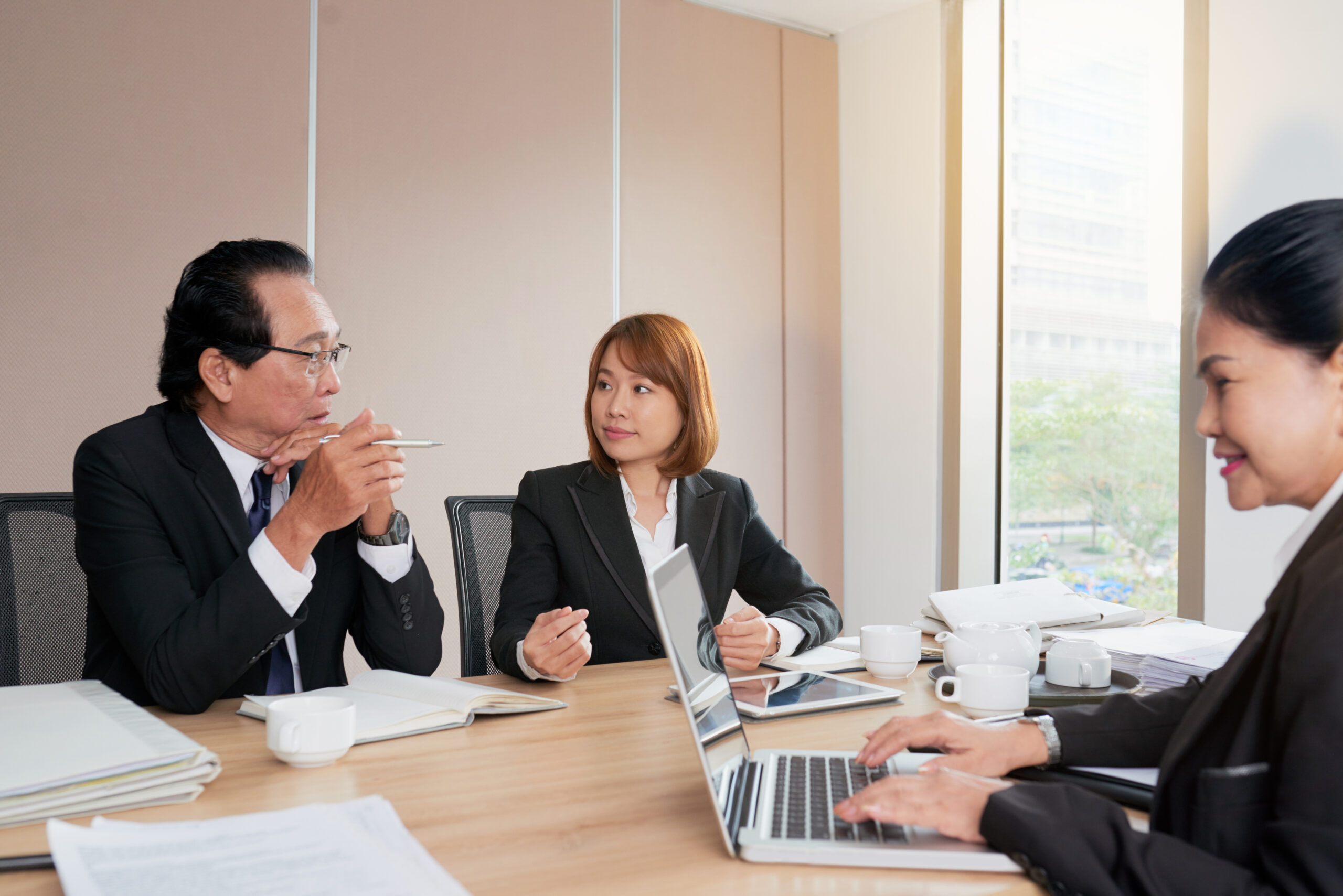 Business descussion Event Management Company in Thailand for Corporate Meetings